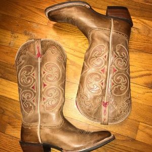 Women’s Ariat ATS boot